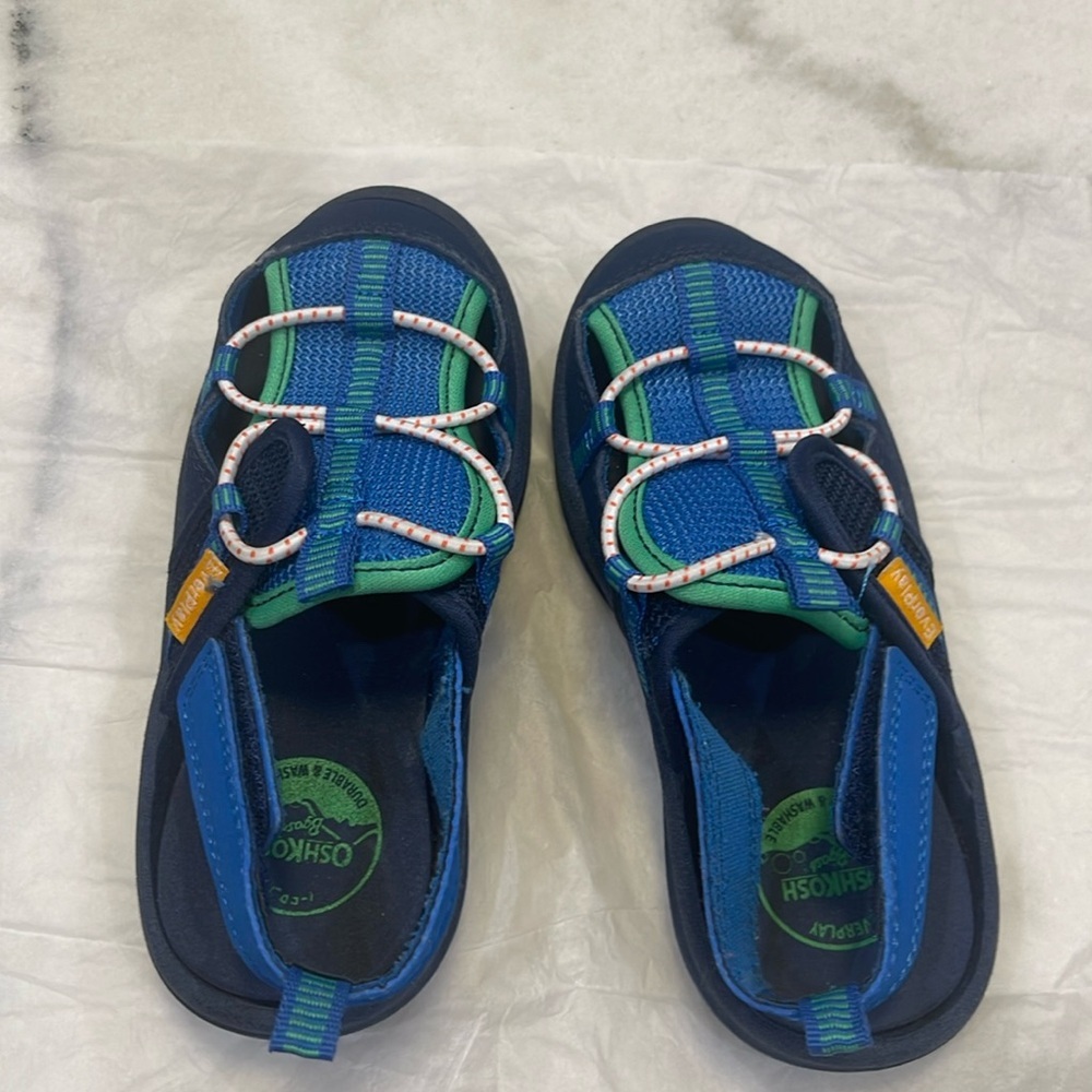OshKosh B’Gosh Size 9 Toddler Sandals